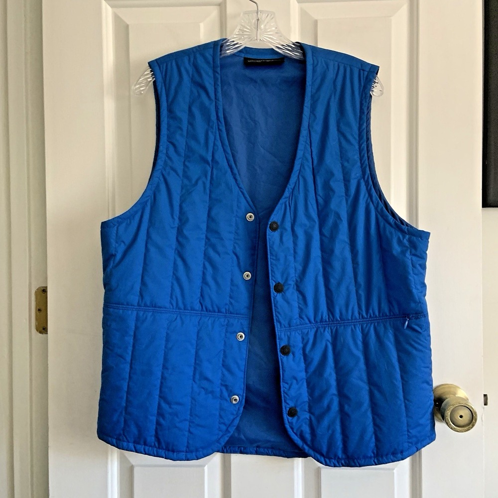 Levi Strauss Quilted Commuter Cycle Vest Blue Snap front Men sz M Levis Thermore